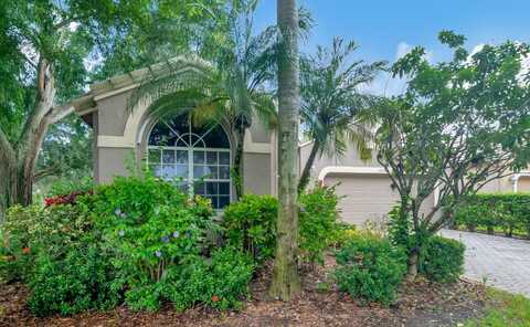 10036 Diamond Lake Road, Boynton Beach, FL 33437