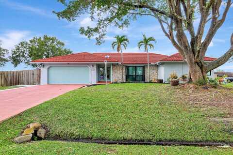 1086 SW Goodman Avenue, Port Saint Lucie, FL 34953