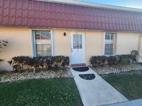 522 Franconia Circle, Lake Worth, FL 33467