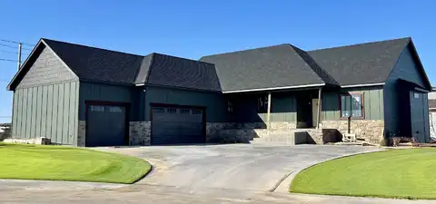 5101 Shoreside Ct, Maize, KS 67101