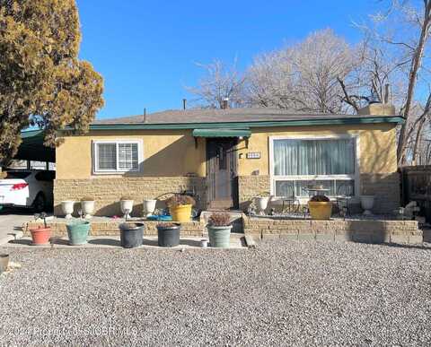 714 N WALL Avenue, Farmington, NM 87401