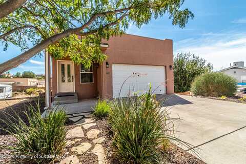 6002 ARROYO Drive, Farmington, NM 87402