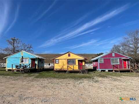 176 Gbrv Loop, Canyon Lake, TX 78133