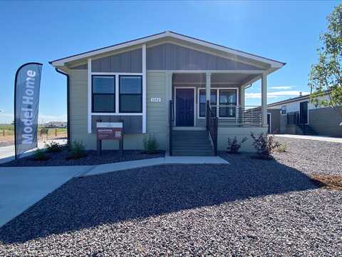 2143 Buffalo Plains Dr, Fort Lupton, CO 80621