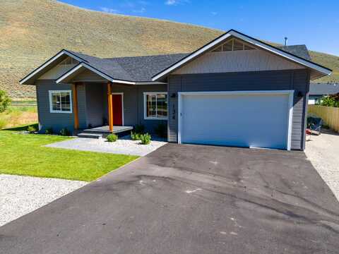 134 Cowcatcher Loop, Bellevue, ID 83313