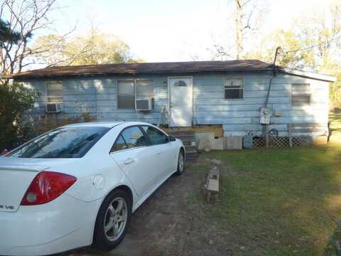 1147 Higgins Drive, Mccomb, MS 39648