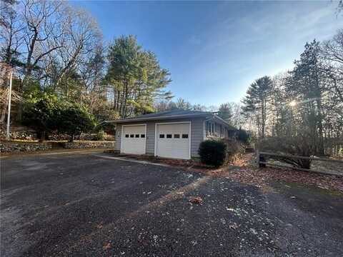 4104 Flat River Road, Coventry, RI 02827