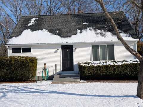 9 Sutton Street, Smithfield, RI 02828