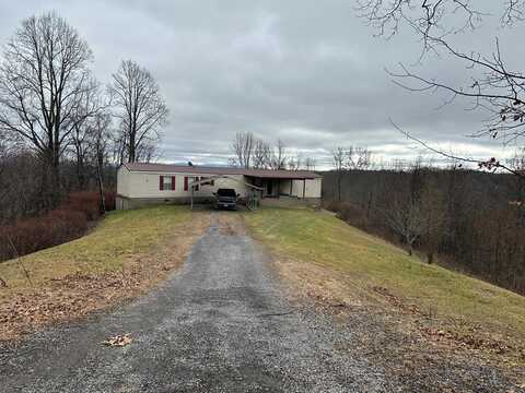 3802 Bearwallow Rd., Jewell Ridge, VA 24622