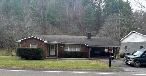 8315 Lovers Gap Road, Vansant, VA 24656