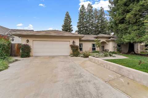 1408 W Sequoia Circle, Reedley, CA 93654