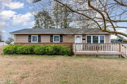 507 W C Street, Erwin, NC 28339