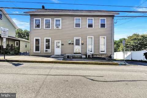 438-440 W MARKET STREET, WILLIAMSTOWN, PA 17098