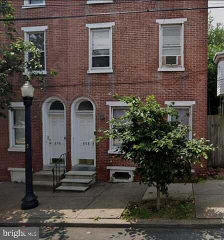 808 W 8TH STREET, WILMINGTON, DE 19801