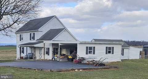 1022 LEITERSBURG ROAD, GREENCASTLE, PA 17225