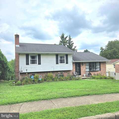 24 CRAIG DRIVE, READING, PA 19606