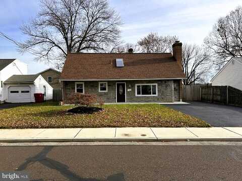 644 CENTRAL AVENUE, SOUDERTON, PA 18964