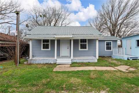 403 N Denton, Mexia, TX 76667