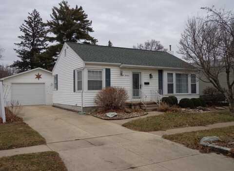 814 SE 3rd Street, Independence, IA 50644