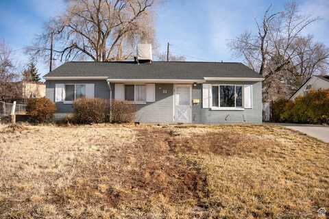 32 S AIRLANE E, Clearfield, UT 84015