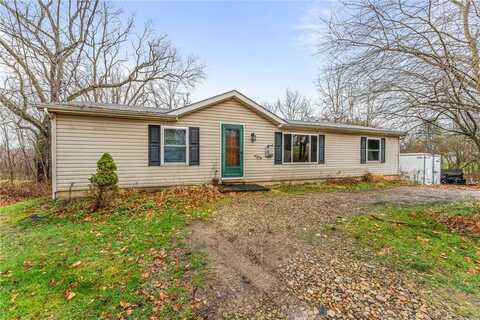 61 Pullam Dr, Shenango, PA 16159