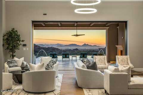 10739 E DIAMOND RIM Drive, Scottsdale, AZ 85255