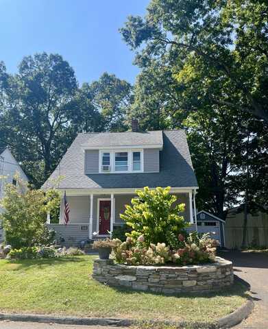 168 Autumn Street, Manchester, CT 06040