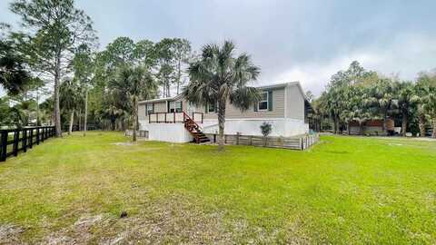 82 340th St, Suwannee, FL 32692