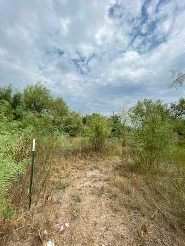 837 S Camp, Uvalde, TX 78801