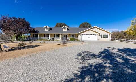 18982 Mustang Drive, Tehachapi, CA 93561