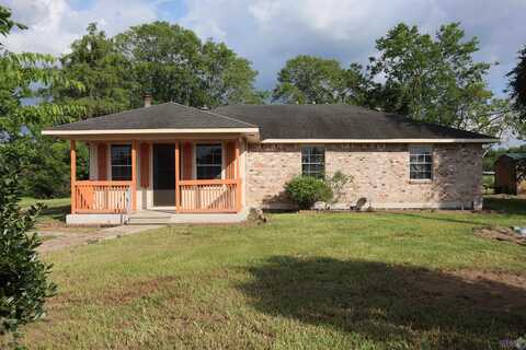 77245 Iberville Dr, Maringouin, LA 70757