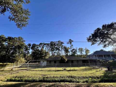 28596 Lake Dr, Lacombe, LA 70445