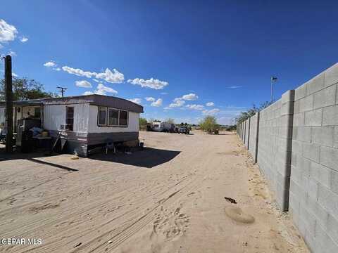 131 Oil Mill Drive, Tornillo, TX 79853