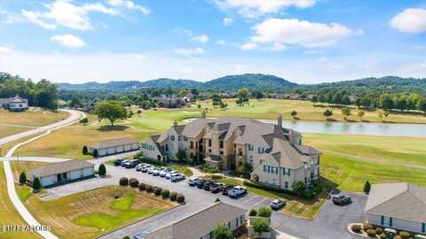 535 Rarity Bay Pkwy, Vonore, TN 37885