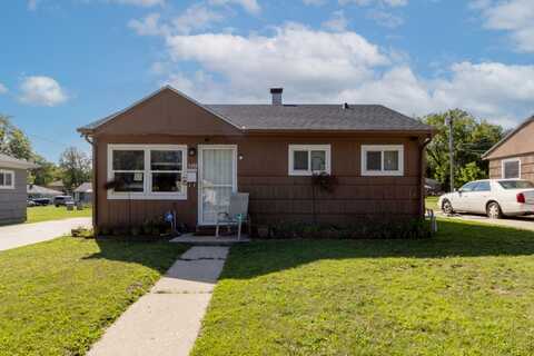 5733 N 60th St, Milwaukee, WI 53218