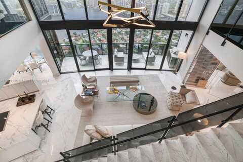 18555 Collins Ave, Sunny Isles Beach, FL 33160