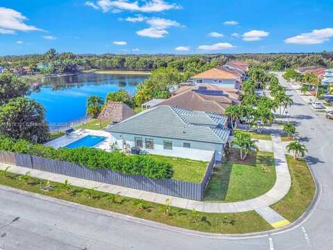 16500 SW 45th St, Miami, FL 33185