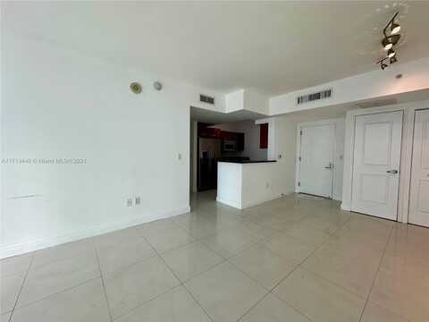 186 SE 12th Ter, Miami, FL 33131