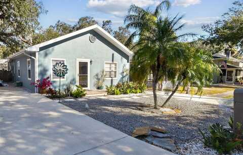 605 E SPRUCE STREET, TARPON SPRINGS, FL 34689