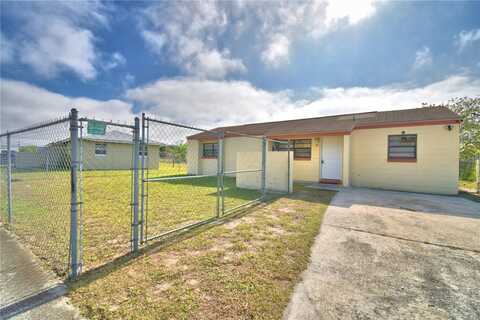 42 QUEENS COURT, FROSTPROOF, FL 33843