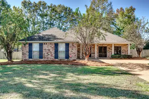 132 Raintree Road, Madison, MS 39110