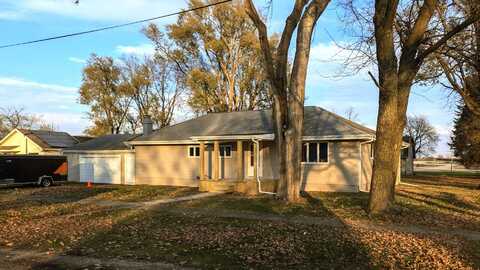 206 S Elm Street, Mc Lean, IL 61754