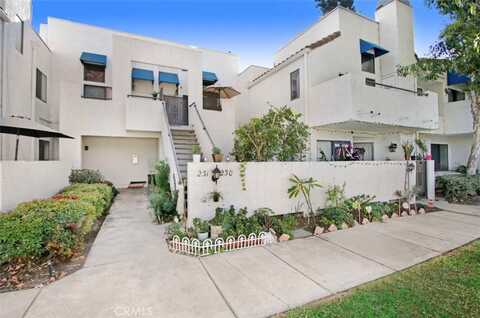 230 Park Shadow, Baldwin Park, CA 91706