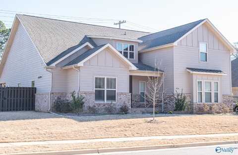9101 Wagon Pass Way SE, Owens Cross Roads, AL 35763