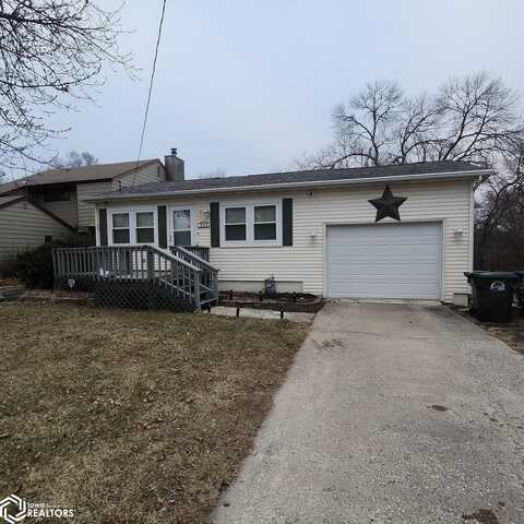 353 4th St NW, Fort Dodge, IA 50501