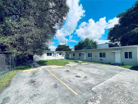 5Th, NORTH MIAMI, FL 33161