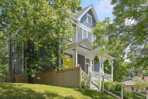 Maple, SAINT PAUL, MN 55106