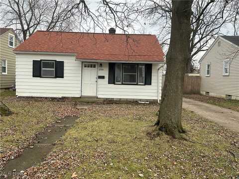 2926 Garfield Boulevard, Lorain, OH 44052