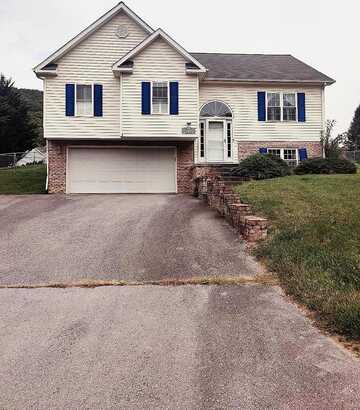 Brandon, BLUEFIELD, VA 24605