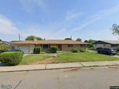 8Th, KENNEWICK, WA 99336